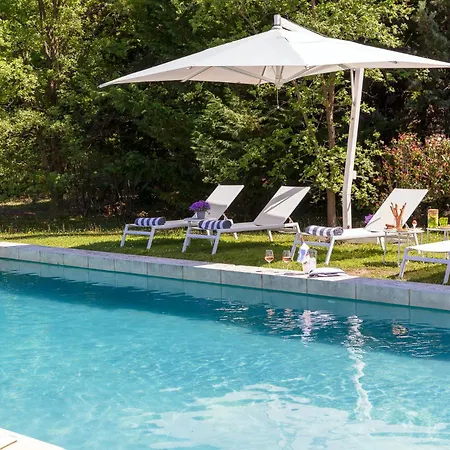 La Bastide De Damien, 5 Clefs Demeure D'exception Et Table Remarquable Dans Le Guide Teritoria, Jacuzzi Privatif, Cuisine Etoilee Dominique Frerard Гостевой дом 5*