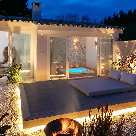 Gasthof Romantique, Jacuzzi Et Lit D'exception Aix-en-Provence
