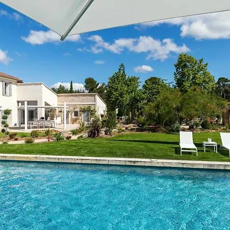 Gasthof Romantique, Jacuzzi Et Lit D'exception Aix-en-Provence