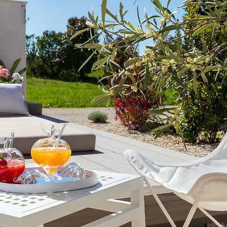 La Bastide De Damien, 5 Clefs Demeure D'exception Et Table Remarquable Dans Le Guide Teritoria, Jacuzzi Privatif, Cuisine Etoilee Dominique Frerard