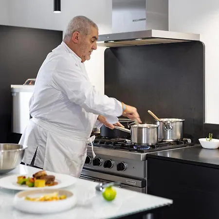 La Bastide De Damien, 5 Clefs Demeure D'exception Et Table Remarquable Dans Le Guide Teritoria, Jacuzzi Privatif, Cuisine Etoilee Dominique Frerard Гостевой дом