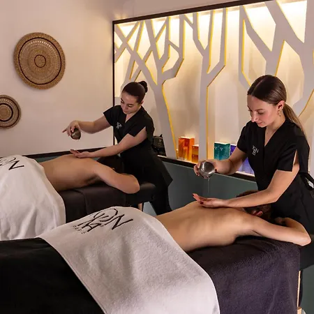 Romantique, Jacuzzi Et Lit D'exception 5* Aix-en-Provence
