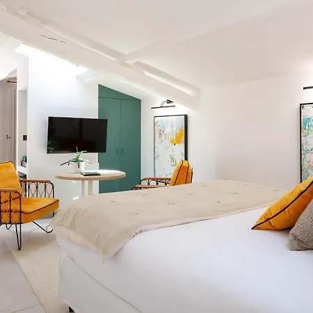 La Bastide De Damien, 5 Clefs Demeure D'exception Et Table Remarquable Dans Le Guide Teritoria, Jacuzzi Privatif, Cuisine Etoilee Dominique Frerard 5*